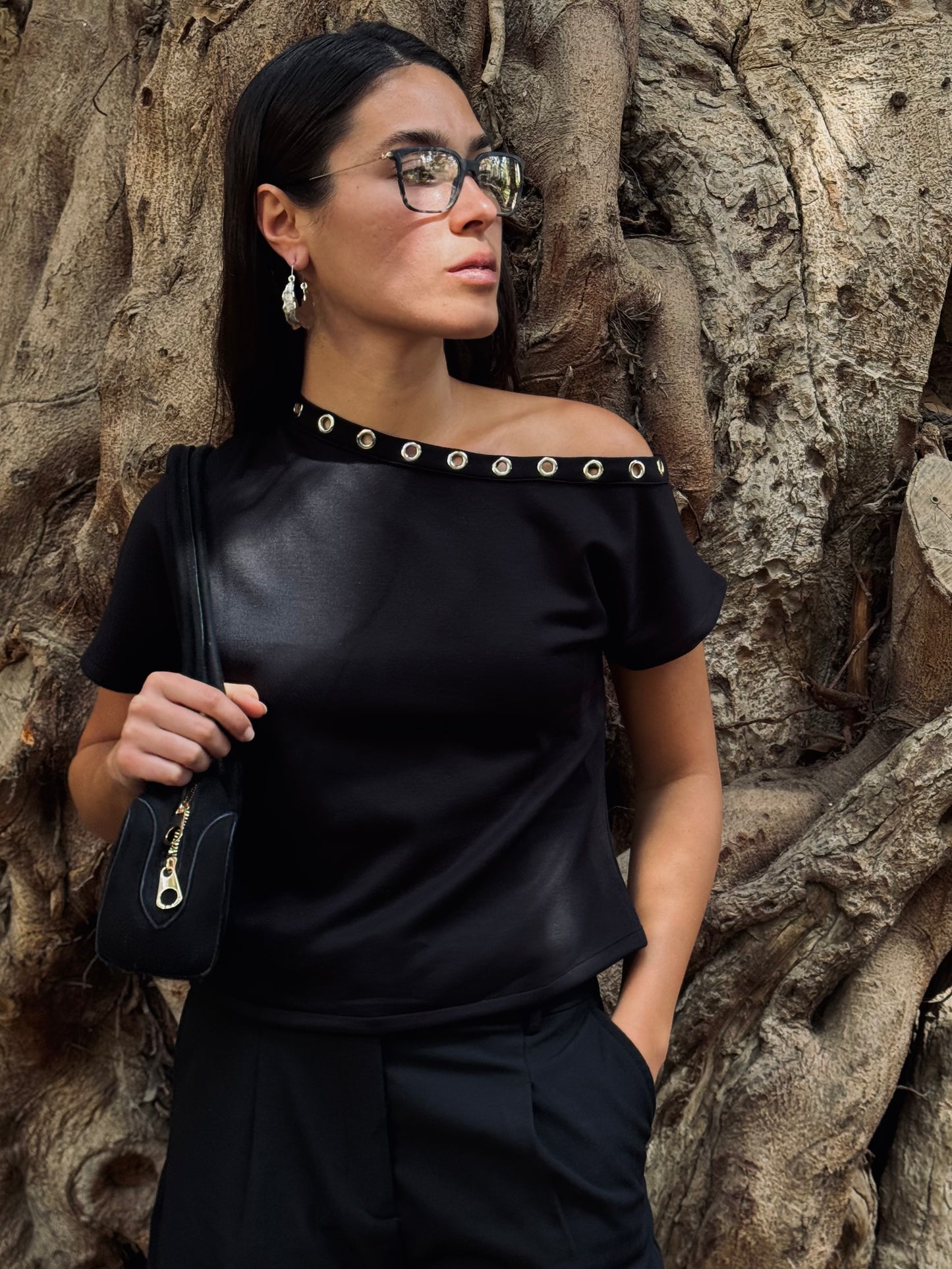 The Origin Off-shoulder